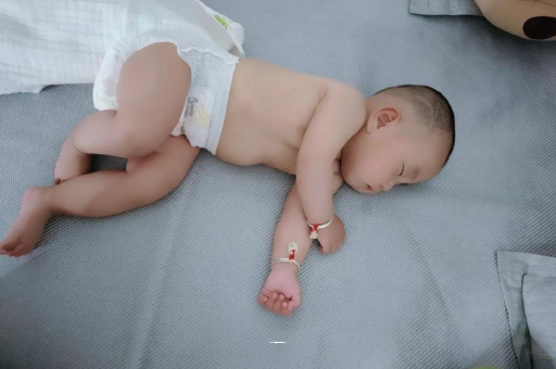 南县宝宝发烧可以喝牛奶吗